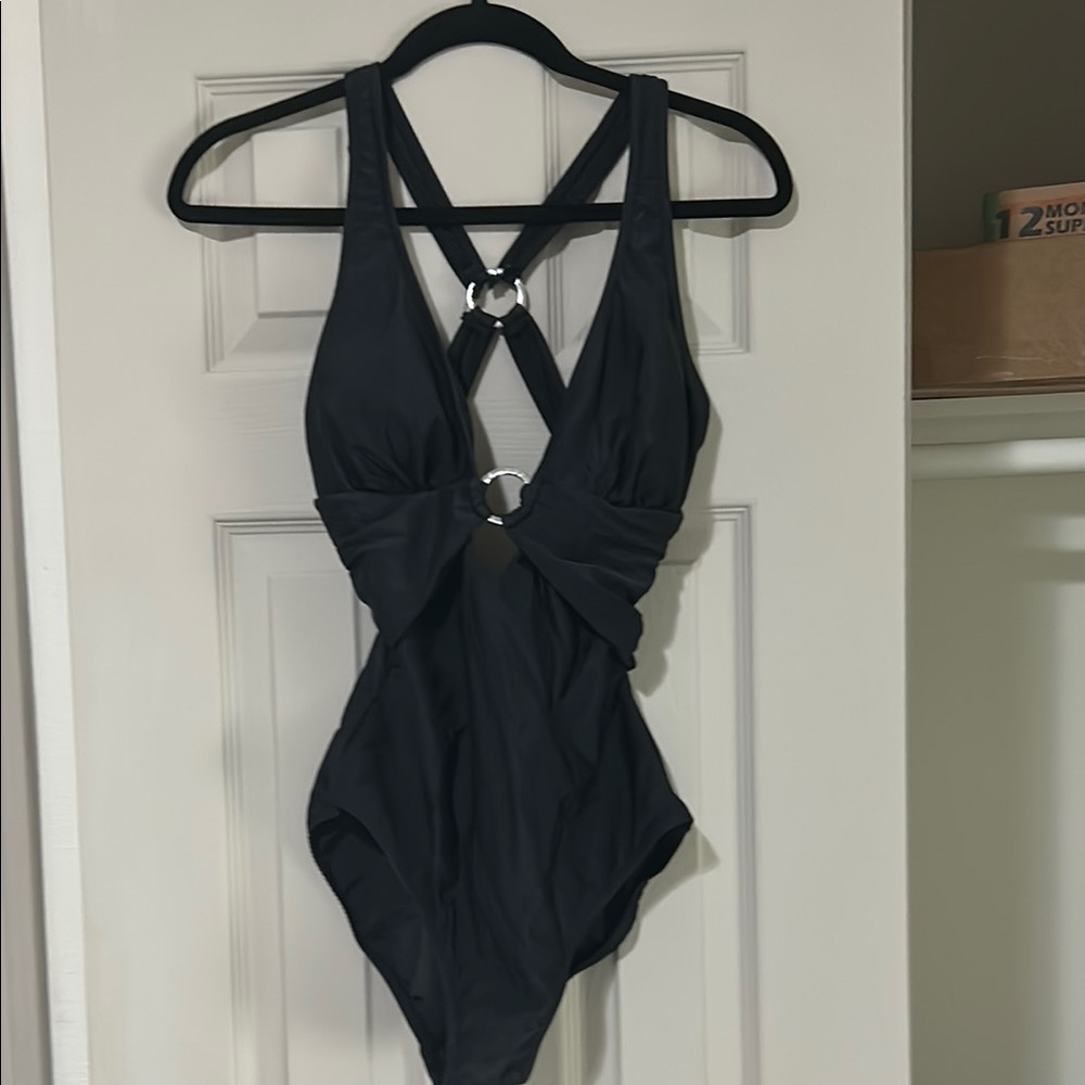 VENUS Black One Piece Swimsuit